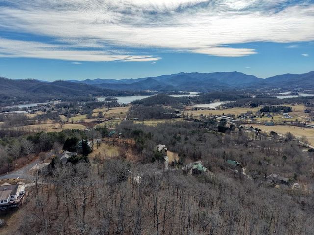 343 Dan Knob, Hayesville, NC 28904