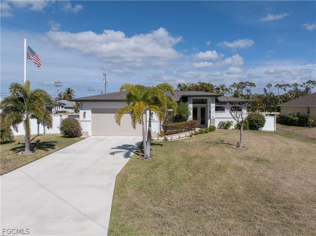 1423 SW 20th ST, Cape Coral, FL 33991