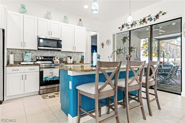 1423 SW 20th ST, Cape Coral, FL 33991