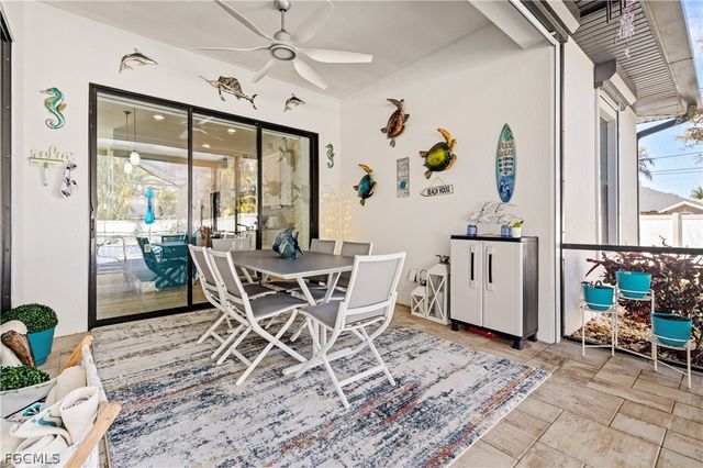 1423 SW 20th ST, Cape Coral, FL 33991