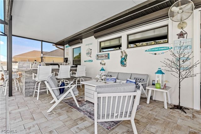 1423 SW 20th ST, Cape Coral, FL 33991