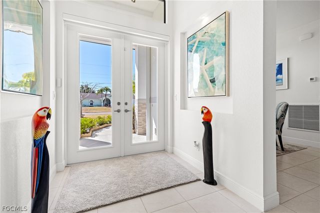 1423 SW 20th ST, Cape Coral, FL 33991