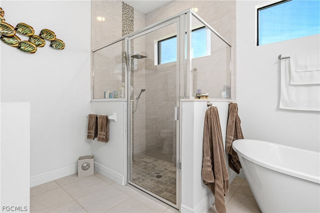 1423 SW 20th ST, Cape Coral, FL 33991