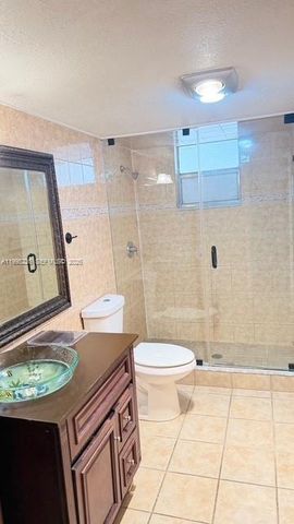 404 NW 68th Ave 417, Plantation, FL 33317