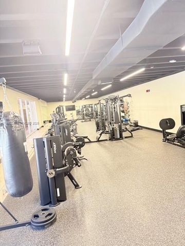 404 NW 68th Ave 417, Plantation, FL 33317