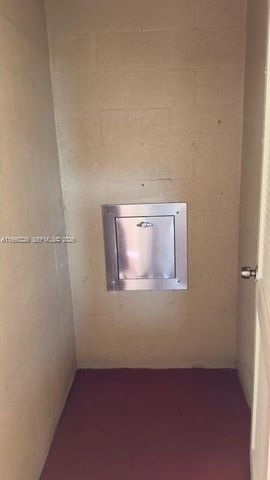 404 NW 68th Ave 417, Plantation, FL 33317