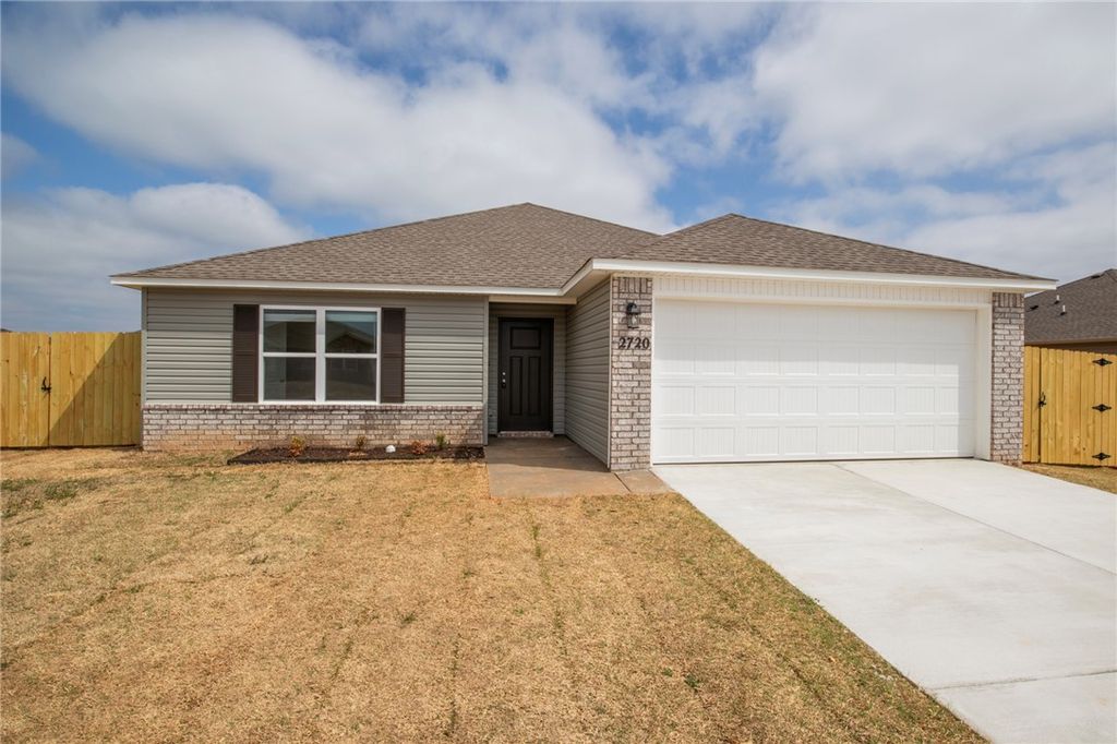 2720 Gorman Street, Pea Ridge, AR 72751