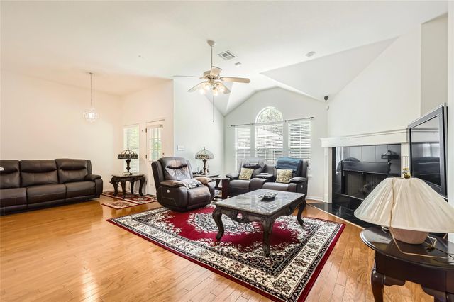 801 Lone Buck PASS, Cedar Park, TX 78613