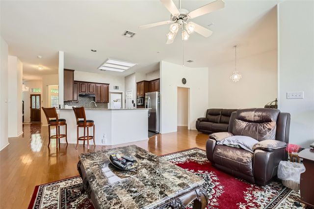 801 Lone Buck PASS, Cedar Park, TX 78613