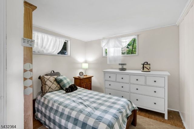 20 Plaza Dr, Hampton Twp., NJ 07860