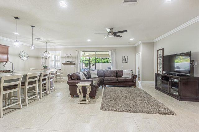 1507 WINDY GAP PLACE, Valrico, FL 33594