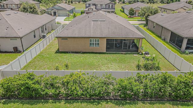 1507 WINDY GAP PLACE, Valrico, FL 33594