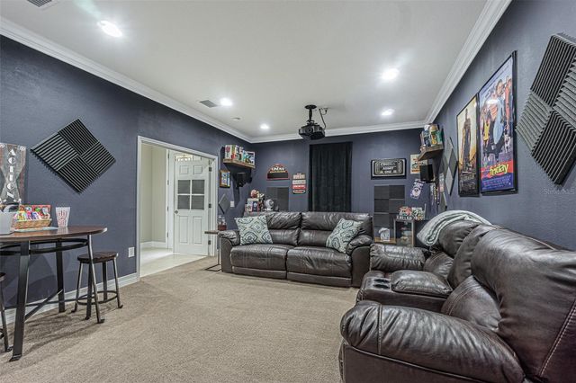 1507 WINDY GAP PLACE, Valrico, FL 33594