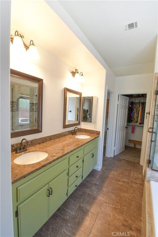 31628 Loire, Winchester, CA 92596