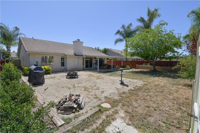 31628 Loire, Winchester, CA 92596
