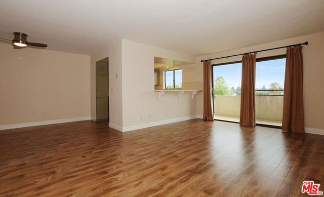 5000 S Centinela Avenue 325, Los Angeles, CA 90066