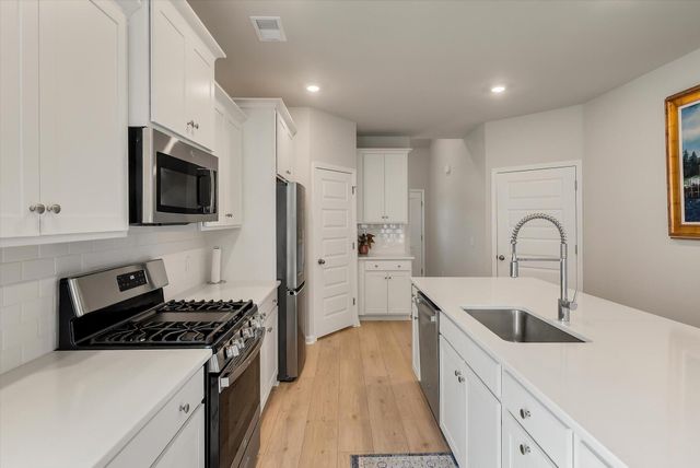 1059 Grace Field Avenue, Summerville, SC 29485