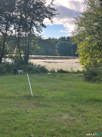 15 Tower Hill Road, Clinton, CT 06413