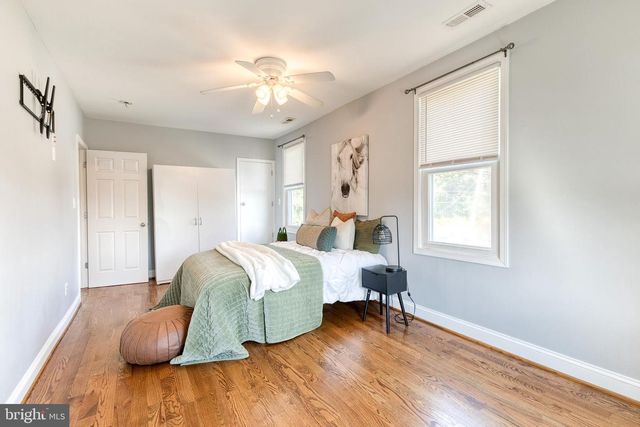 4 HOLMES AVE, Catonsville, MD 21228