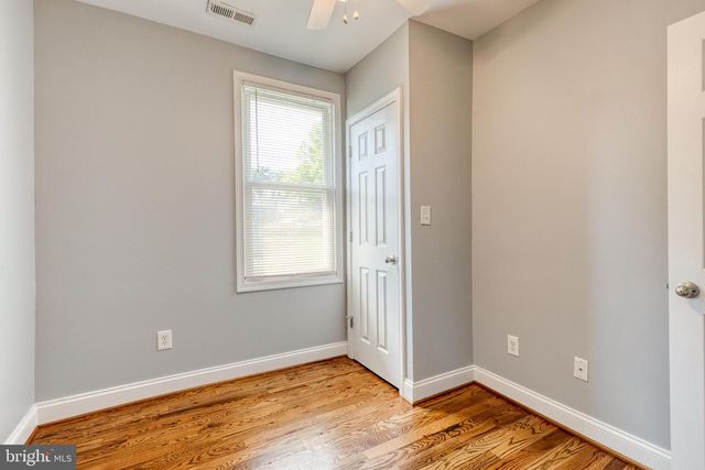 4 HOLMES AVE, Catonsville, MD 21228