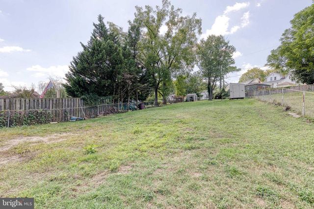 4 HOLMES AVE, Catonsville, MD 21228