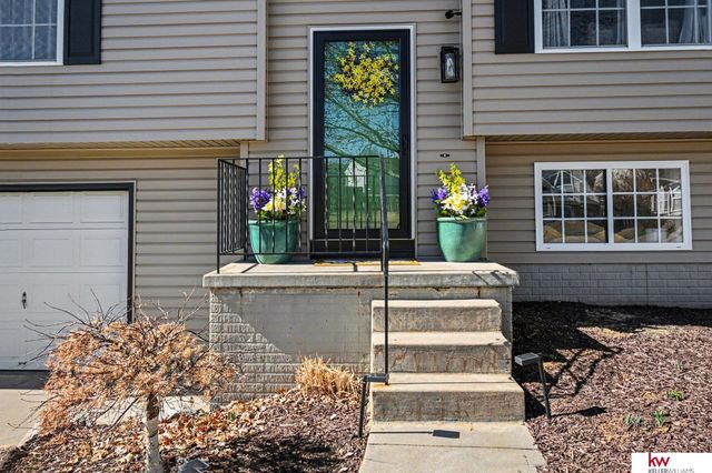 8208 N 154 Circle, Bennington, NE 68007