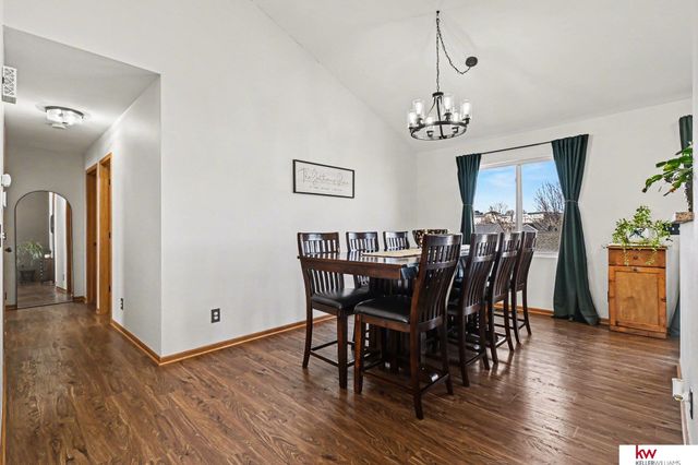 8208 N 154 Circle, Bennington, NE 68007