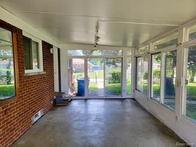 21307 Le Fever Avenue, Warren, MI 48091