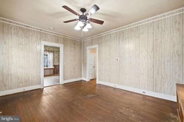 305 PROSPECT ST, La Plata, MD 20646