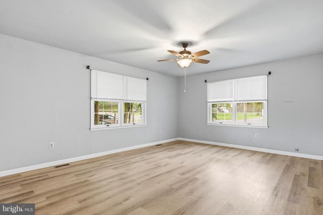 305 PROSPECT ST, La Plata, MD 20646