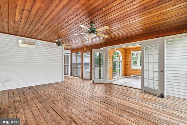 305 PROSPECT ST, La Plata, MD 20646