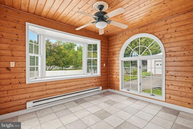 305 PROSPECT ST, La Plata, MD 20646