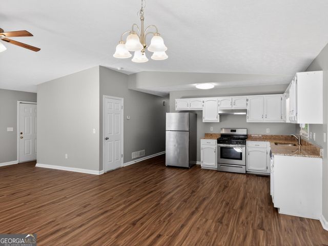 56 Wilson Circle, Newnan, GA 30263