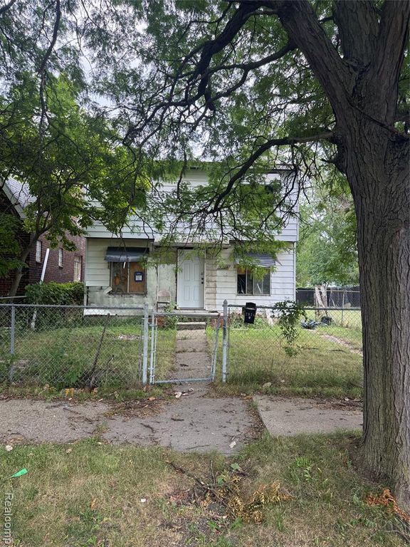 7934 Frontenac Street, Detroit, MI 48211