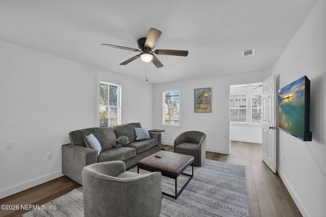 1002 1ST Avenue S, Jacksonville Beach, FL 32250