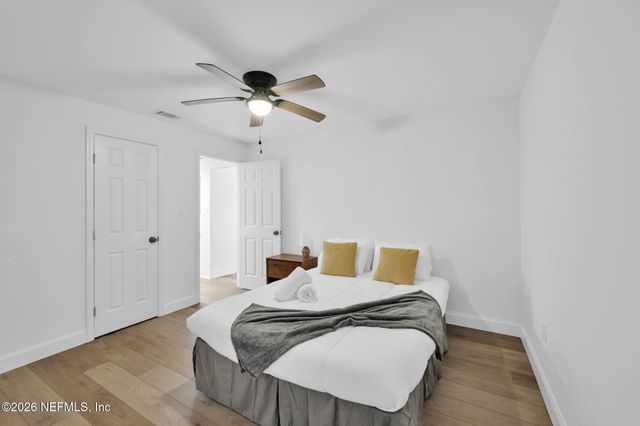 1002 1ST Avenue S, Jacksonville Beach, FL 32250