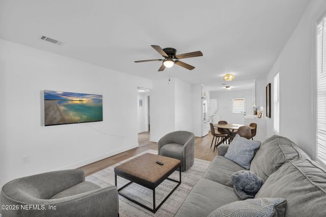 1002 1ST Avenue S, Jacksonville Beach, FL 32250