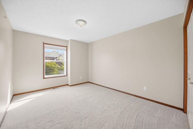 15562 60th Avenue N, Plymouth, MN 55446