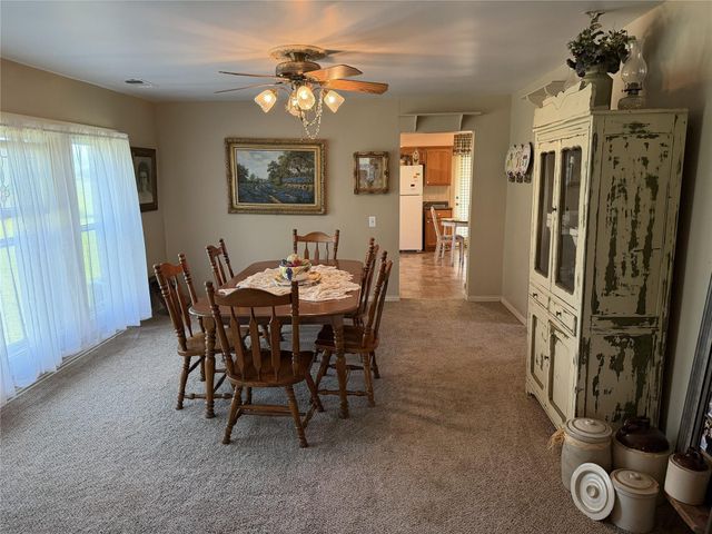 215 County Road 233, Hallettsville, TX 77964