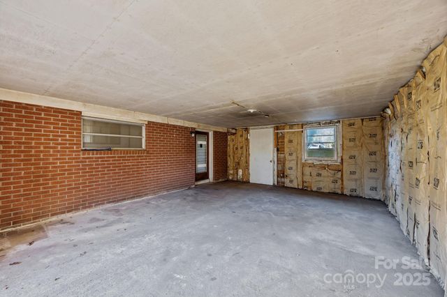 228 Grove Street, Brevard, NC 28712