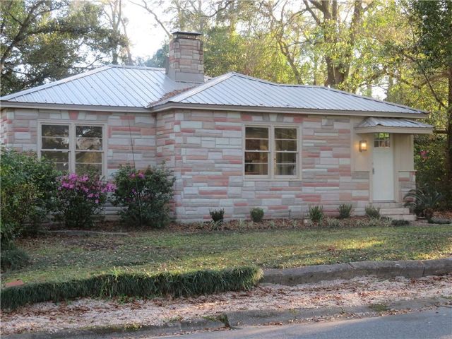 2305 Emogene Street, Mobile, AL 36606