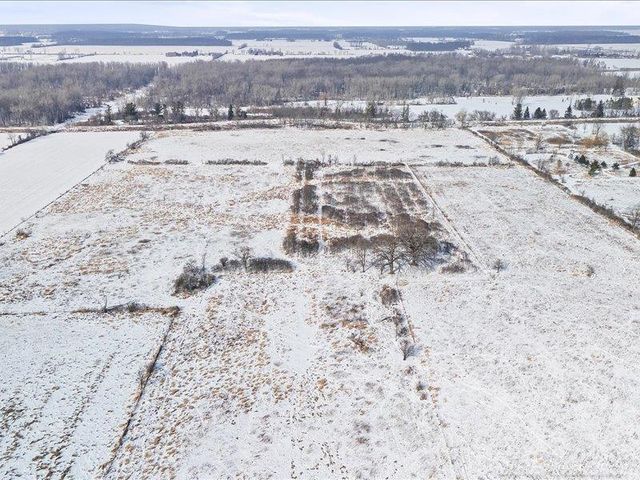 8839 Petz Road, Imlay City, MI 48444