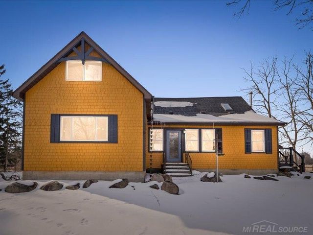 8839 Petz Road, Imlay City, MI 48444