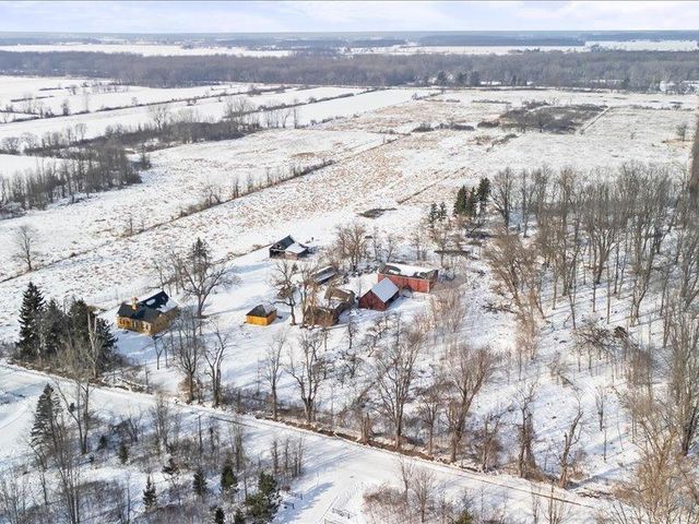 8839 Petz Road, Imlay City, MI 48444