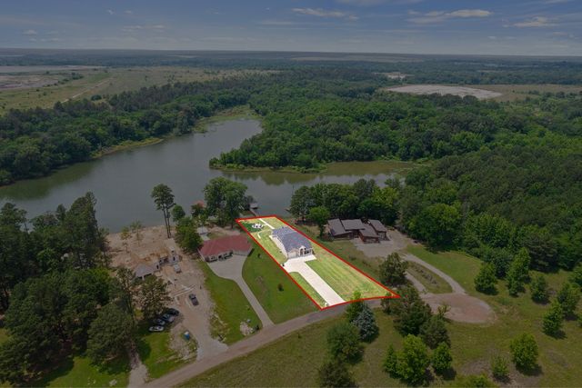 419 Lost Lake Trail, Mt Pleasant, TX 75455