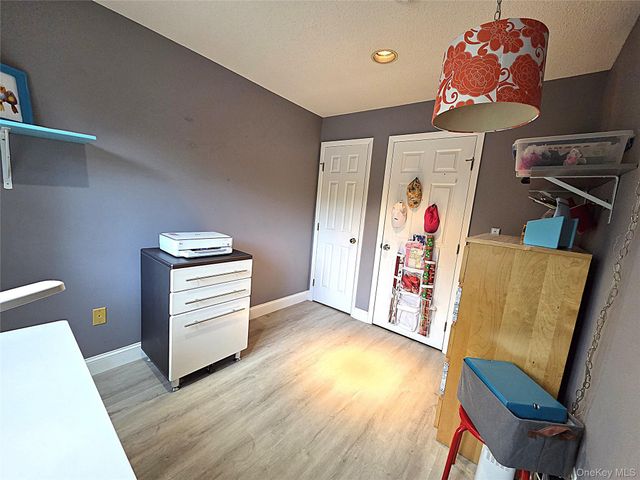 99 Eagle Ridge Way, Nanuet, NY 10954