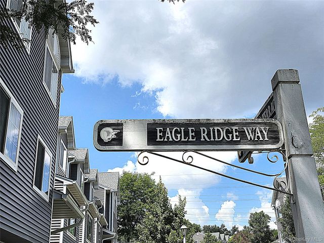 99 Eagle Ridge Way, Nanuet, NY 10954