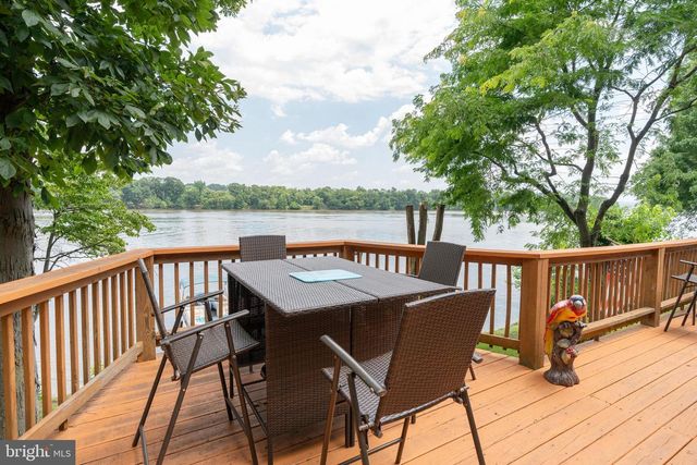 57 BEECH ISLAND, Middletown, PA 17057