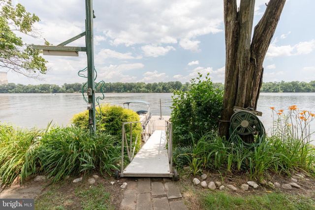 57 BEECH ISLAND, Middletown, PA 17057