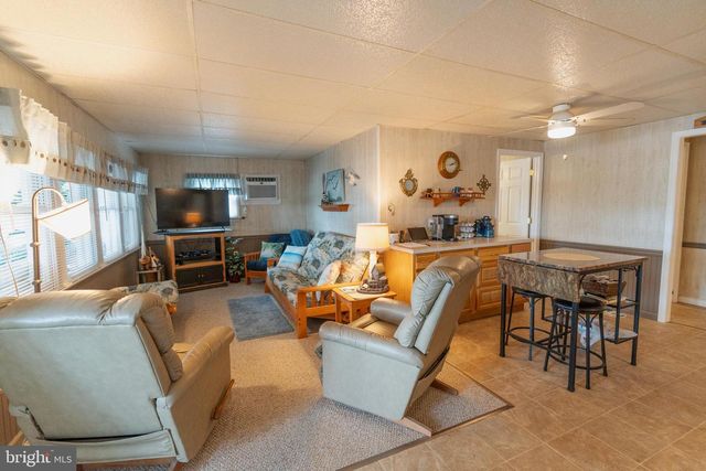 57 BEECH ISLAND, Middletown, PA 17057